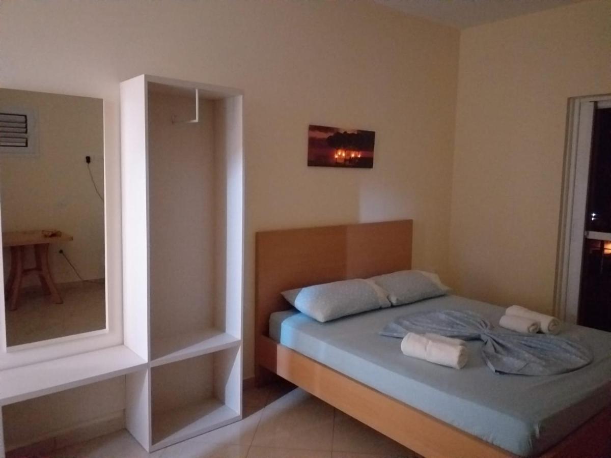 Vila Aban Himare Exterior foto